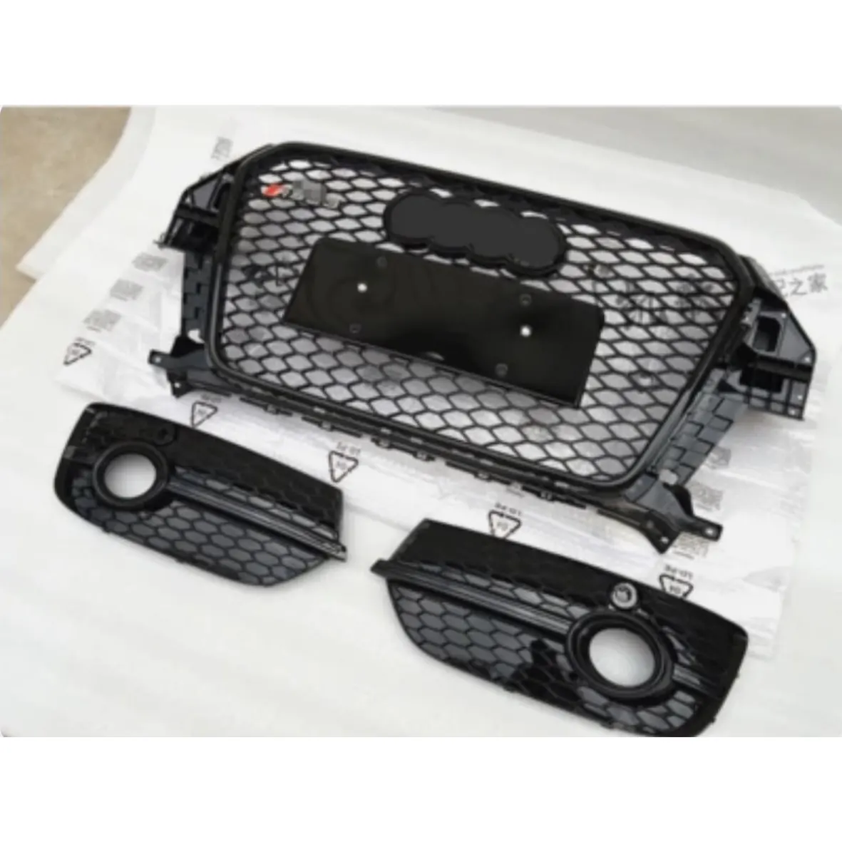 Parrilla estilo RS · Audi Q3 2013–2018: vista general